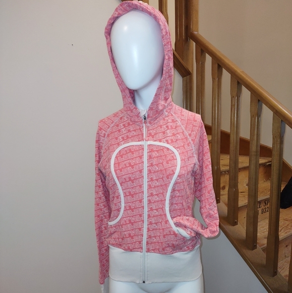 Lululemon hoodie - Picture 2 of 8